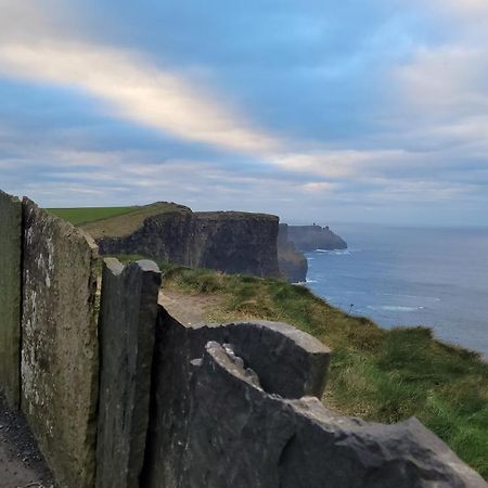 Moher Lodge Liscannor Exterior foto